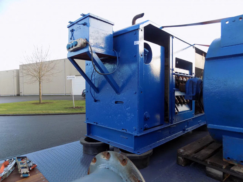 Deutz hydro unit deutz 4 cill 912 - Hydraulics for Truck: picture 5 Deutz hydro unit deutz 4 cill 912 - Hydraulics for Truck: picture 5