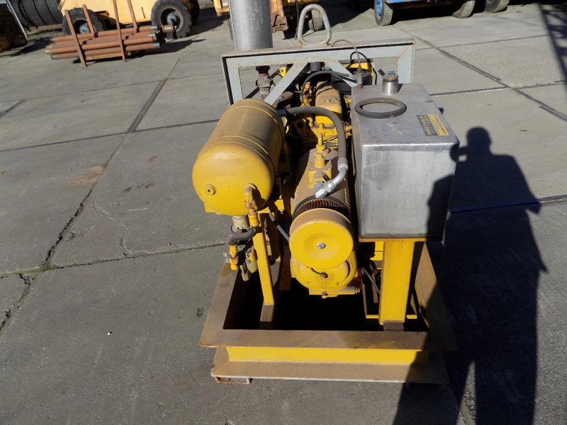 Perkins compressor - Air compressor: picture 2 Perkins compressor - Air compressor: picture 2