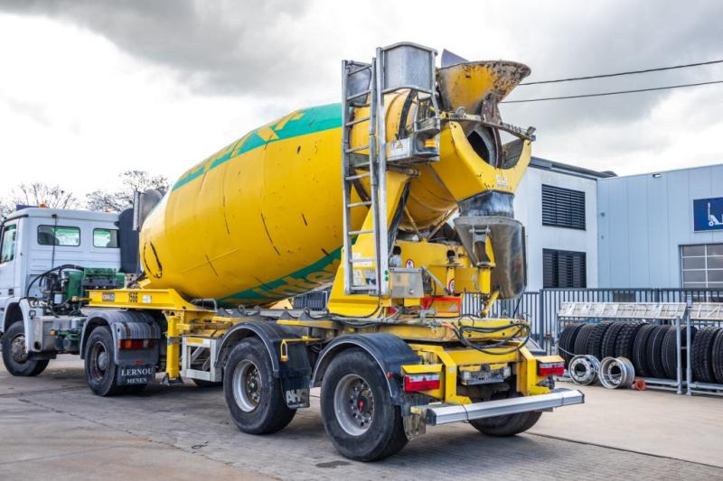 Cifa BETON MIXER/MALAXEUR/MISCHER-12M3- STEERING AXLE - Concrete mixer semi-trailer: picture 4 Cifa BETON MIXER/MALAXEUR/MISCHER-12M3- STEERING AXLE - Concrete mixer semi-trailer: picture 4