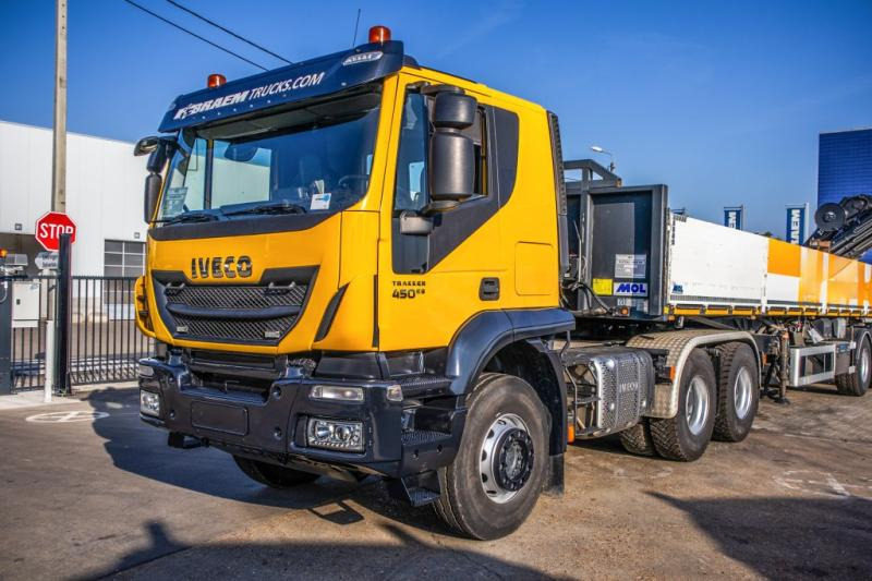 Iveco TRAKKER 450-6X4-BIG AXLES - Dropside/ Flatbed truck, Crane truck: picture 5 Iveco TRAKKER 450-6X4-BIG AXLES - Dropside/ Flatbed truck, Crane truck: picture 5