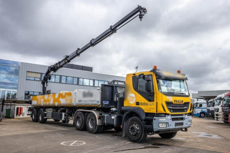 Iveco TRAKKER 450-6X4-BIG AXLES - Dropside/ Flatbed truck, Crane truck: picture 2 Iveco TRAKKER 450-6X4-BIG AXLES - Dropside/ Flatbed truck, Crane truck: picture 2