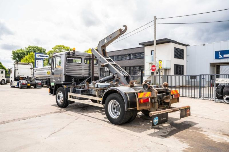 MAN 18.222 F - Hook lift truck: picture 5 MAN 18.222 F - Hook lift truck: picture 5
