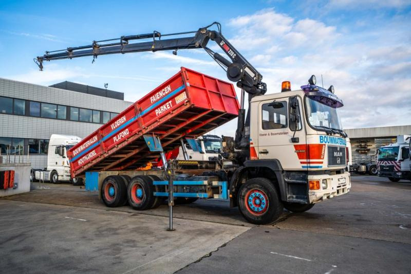 MAN 33.422 DF + HIAB 220 C-5 - Tipper, Crane truck: picture 4 MAN 33.422 DF + HIAB 220 C-5 - Tipper, Crane truck: picture 4