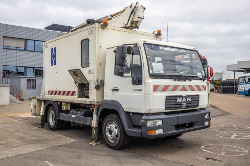 MAN LE 12.180 - COMILEV EN170TPC - Truck mounted aerial platform: picture 2 MAN LE 12.180 - COMILEV EN170TPC - Truck mounted aerial platform: picture 2