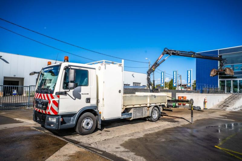 MAN TGL 12.190 BL + HIAB 055 D-1 HIDUO - Dropside/ Flatbed truck, Crane truck: picture 1 MAN TGL 12.190 BL + HIAB 055 D-1 HIDUO - Dropside/ Flatbed truck, Crane truck: picture 1