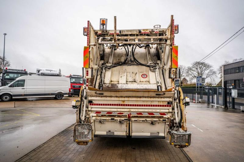 MAN TGS 26.320 BL - VDK PUSHER IIK - Refuse truck: picture 5 MAN TGS 26.320 BL - VDK PUSHER IIK - Refuse truck: picture 5