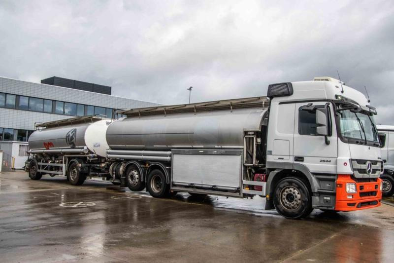 MAYGAR MAGYAR INOX 17.700L-6COMP - Tanker trailer: picture 4 MAYGAR MAGYAR INOX 17.700L-6COMP - Tanker trailer: picture 4