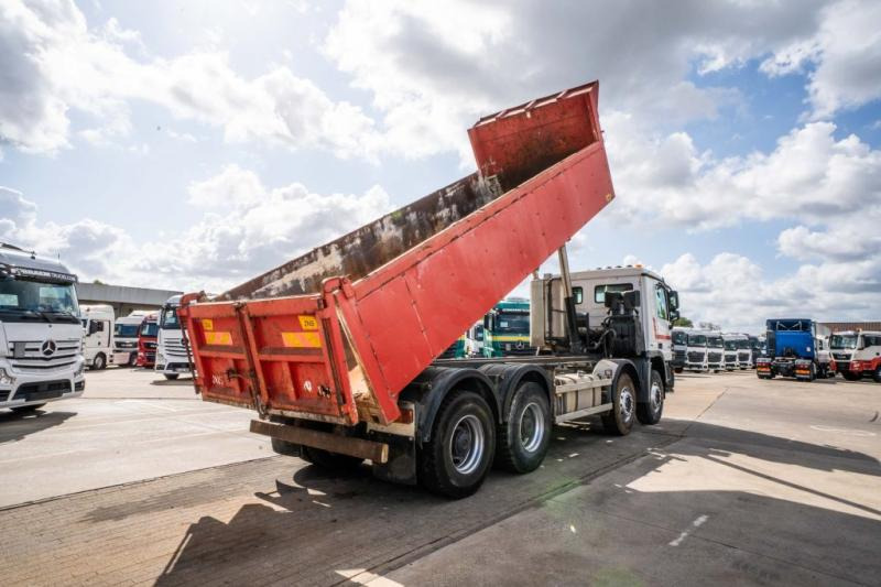 Mercedes ACTROS 3241 K -MP3-E5 - Tipper: picture 4 Mercedes ACTROS 3241 K -MP3-E5 - Tipper: picture 4