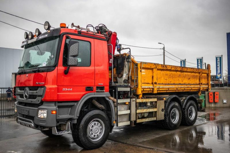 Mercedes ACTROS 3344 AK - HMF1643 Z2 - Tipper, Crane truck: picture 1 Mercedes ACTROS 3344 AK - HMF1643 Z2 - Tipper, Crane truck: picture 1