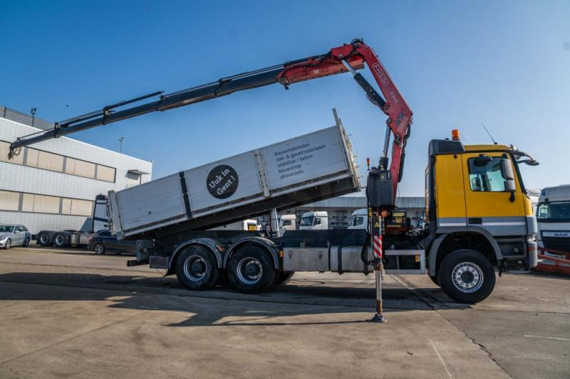 Mercedes ACTROS 3344 K-MP3+FASSI F245 - Tipper, Crane truck: picture 3 Mercedes ACTROS 3344 K-MP3+FASSI F245 - Tipper, Crane truck: picture 3