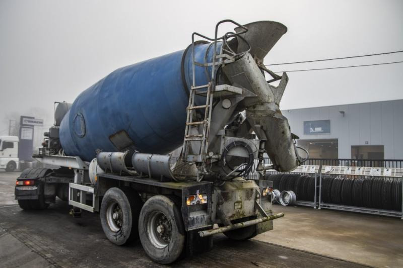 Mol BETON MIXER/MALAXEUR/MISCHER 12M3+MOTOR/MOTEUR - Concrete mixer semi-trailer: picture 2 Mol BETON MIXER/MALAXEUR/MISCHER 12M3+MOTOR/MOTEUR - Concrete mixer semi-trailer: picture 2