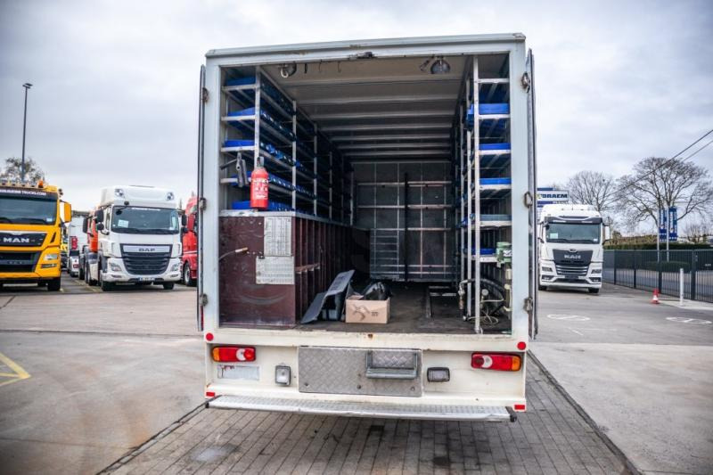 Renault MIDLUM 180 DCI (8.5t) - Box truck: picture 5 Renault MIDLUM 180 DCI (8.5t) - Box truck: picture 5