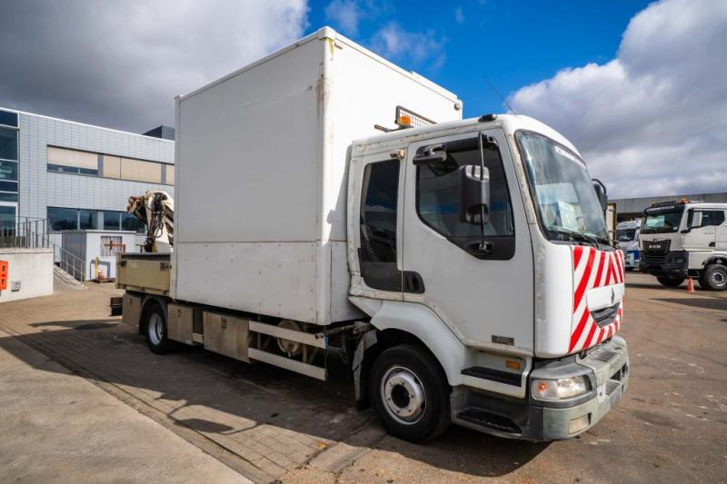 Renault MIDULM 220 DCI - PAFLINGER PK 6001 - Dropside/ Flatbed truck, Crane truck: picture 2 Renault MIDULM 220 DCI - PAFLINGER PK 6001 - Dropside/ Flatbed truck, Crane truck: picture 2