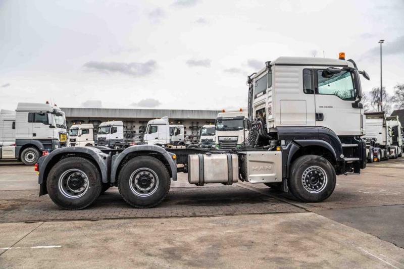 MAN TGS 33.500 BLS+BIG AXLES+KIPHYDR. - Tractor unit: picture 5 MAN TGS 33.500 BLS+BIG AXLES+KIPHYDR. - Tractor unit: picture 5