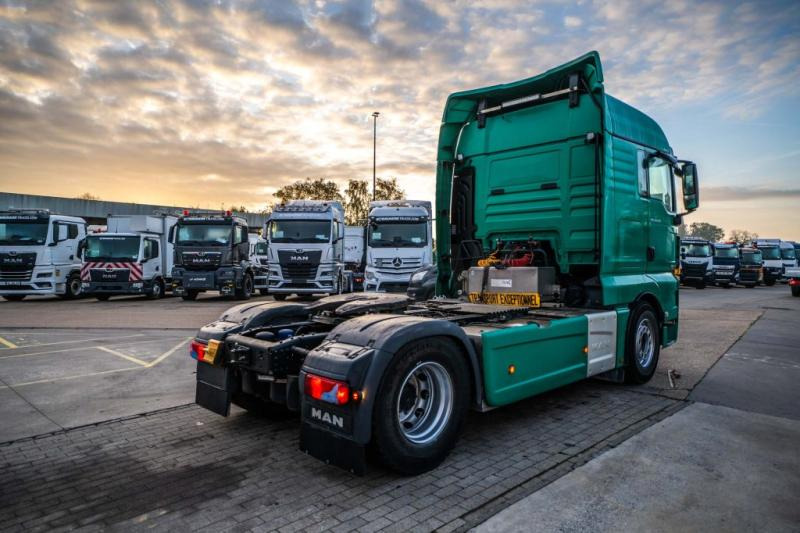 MAN TGX 18.500 XLX BLS + KIPHYDR. - Tractor unit: picture 5 MAN TGX 18.500 XLX BLS + KIPHYDR. - Tractor unit: picture 5