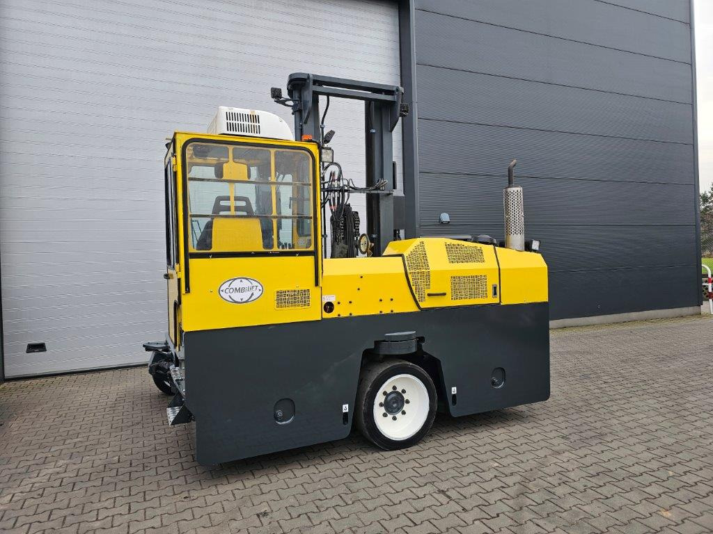Combilift C12000 - 4-way reach truck: picture 4 Combilift C12000 - 4-way reach truck: picture 4