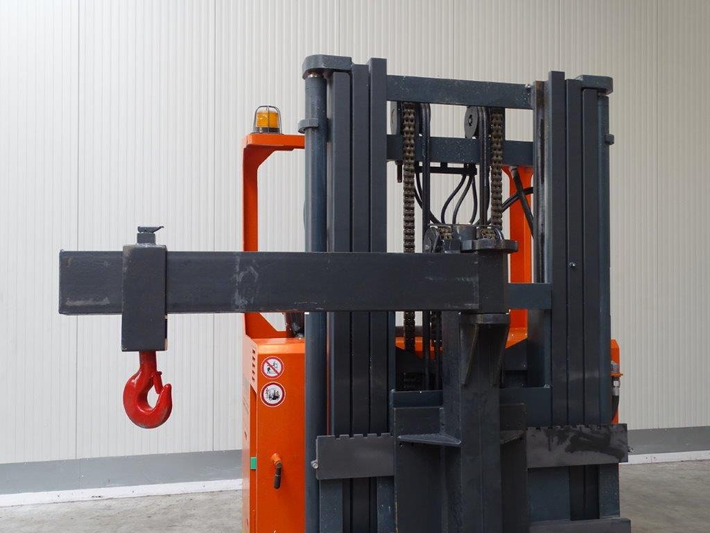 Dimos EQS4542FU - TRIPLEX - Reach truck: picture 5 Dimos EQS4542FU - TRIPLEX - Reach truck: picture 5