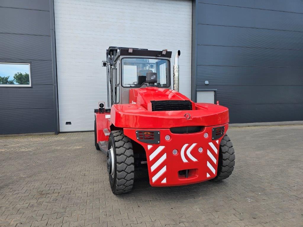Kalmar DCE100-12 - Diesel forklift: picture 5 Kalmar DCE100-12 - Diesel forklift: picture 5