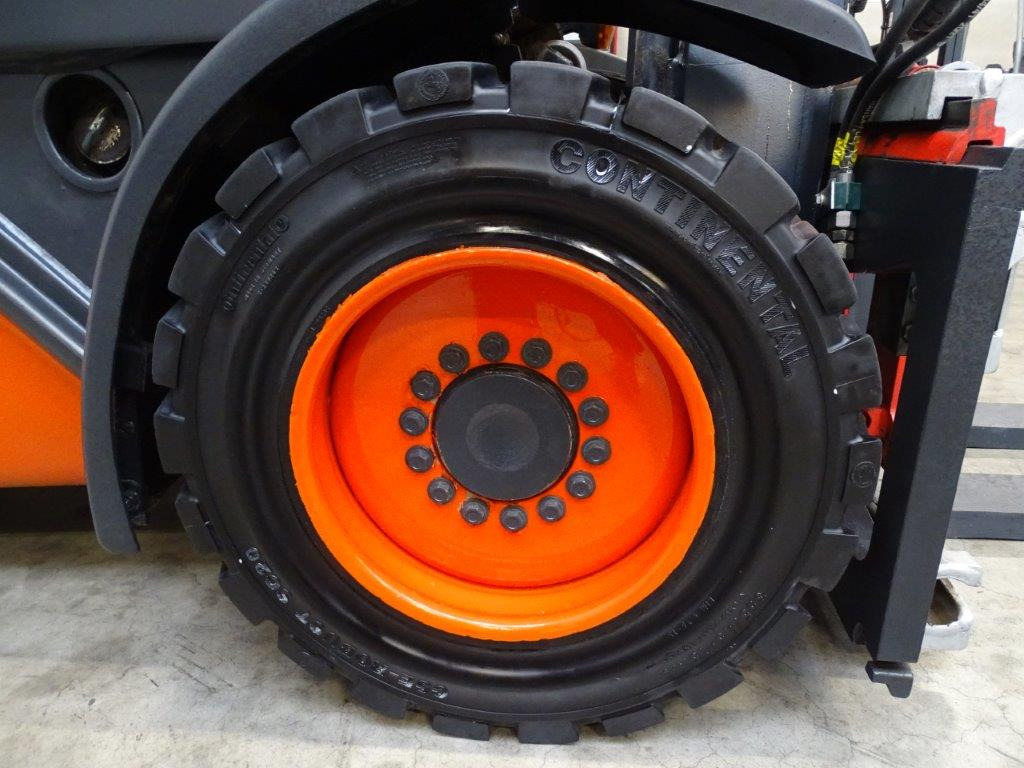 Diesel forklift Linde H30D - TRIPLEX: picture 10 Diesel forklift Linde H30D - TRIPLEX: picture 10