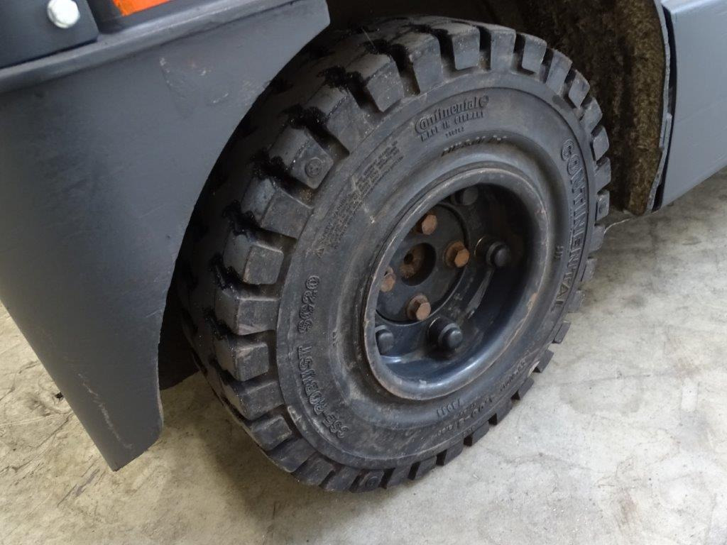 Tow tractor Linde P60: picture 9