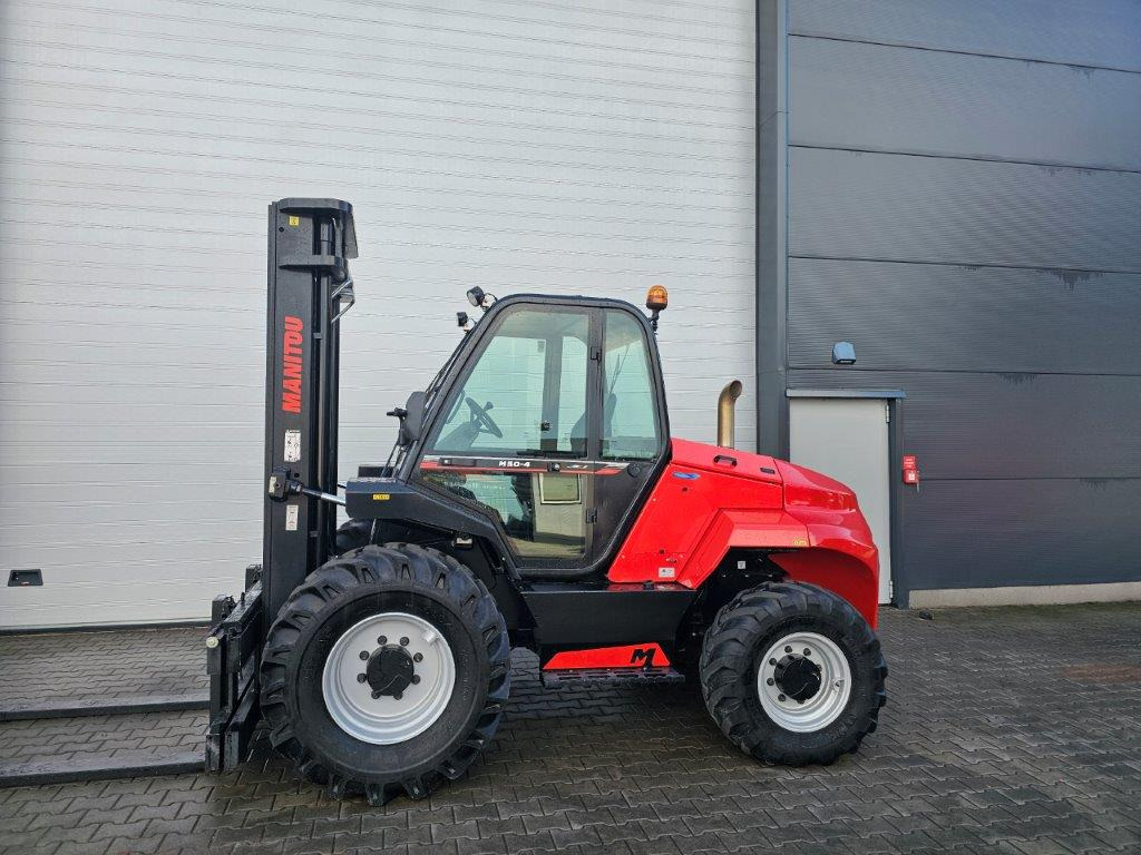 Manitou M50-4D - TRIPLEX- 4x4 - Rough terrain forklift: picture 1 Manitou M50-4D - TRIPLEX- 4x4 - Rough terrain forklift: picture 1