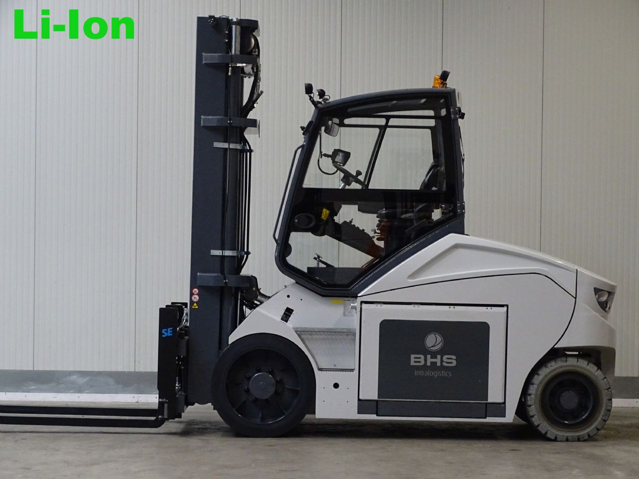 Electric forklift Montini MR10 - Li-ION - TRIPLEX - DEMO: picture 1