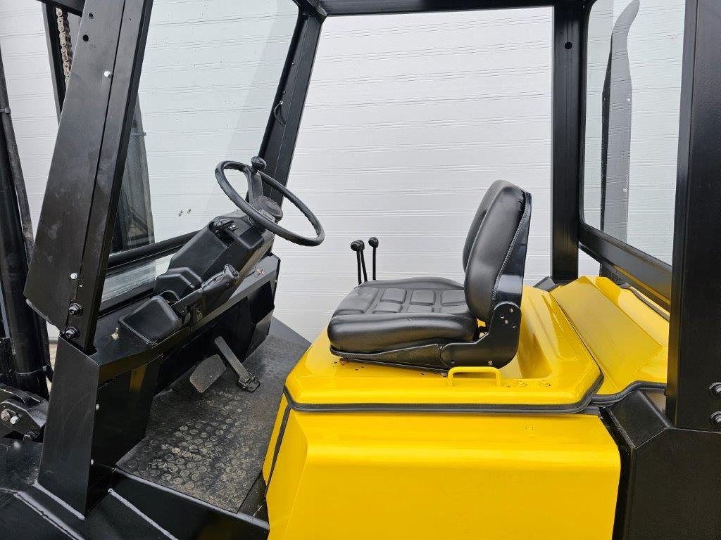 Diesel forklift Yale GDP40LF: picture 6