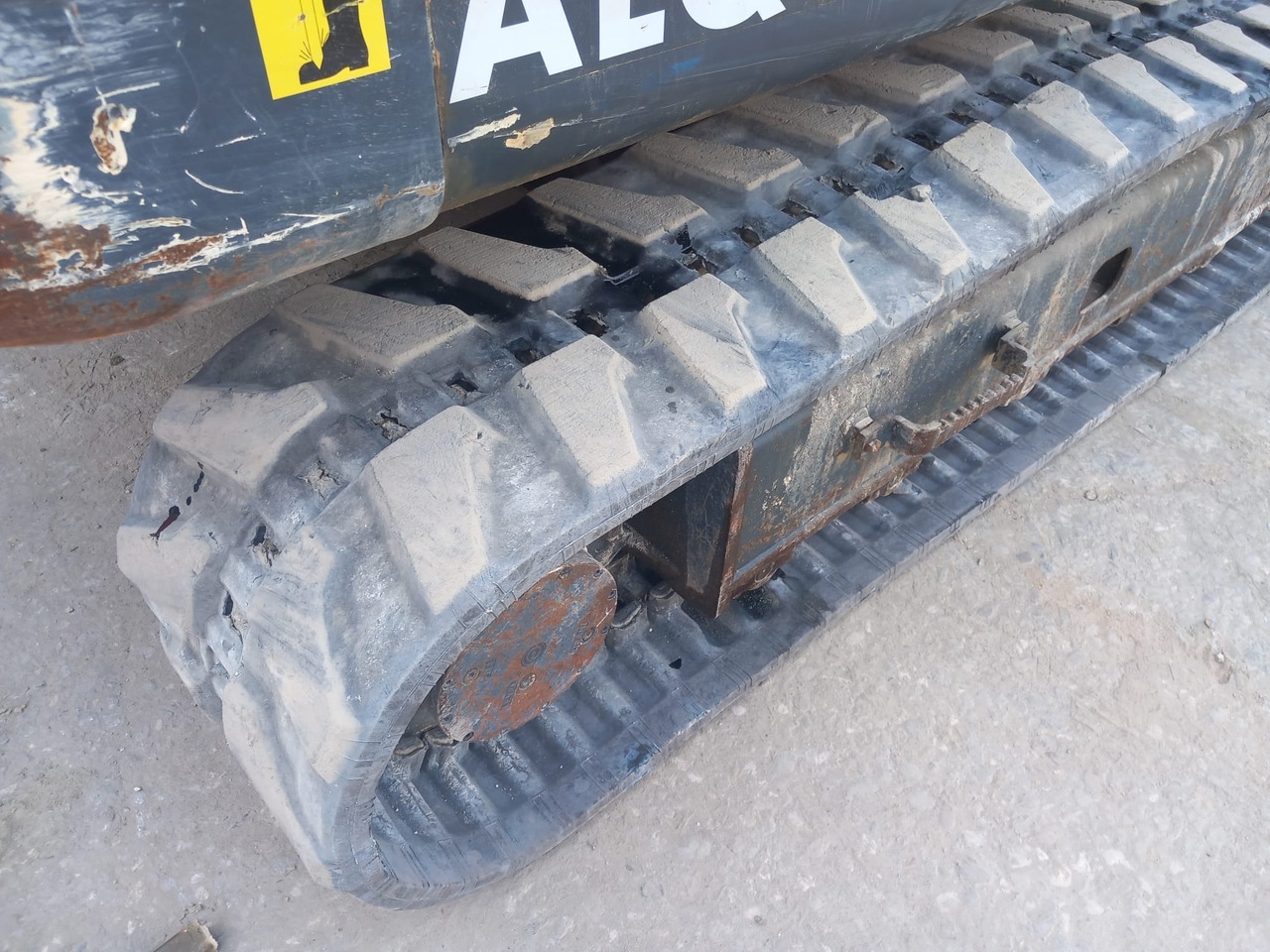 Mini excavator DAEWOO SO75 V PLUS: picture 6