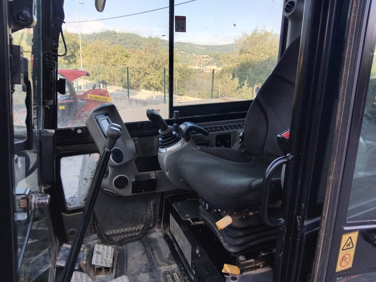 Leasing of  JCB 85Z JCB 85Z: picture 9