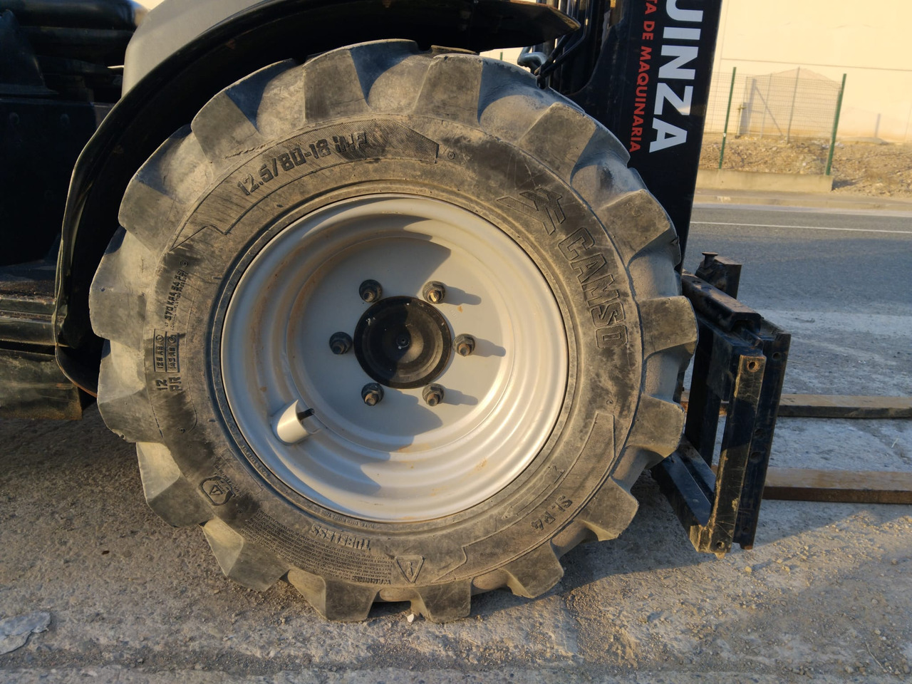 Leasing of MANITOU MC18.4 D MANITOU MC18.4 D: picture 12 Leasing of MANITOU MC18.4 D MANITOU MC18.4 D: picture 12