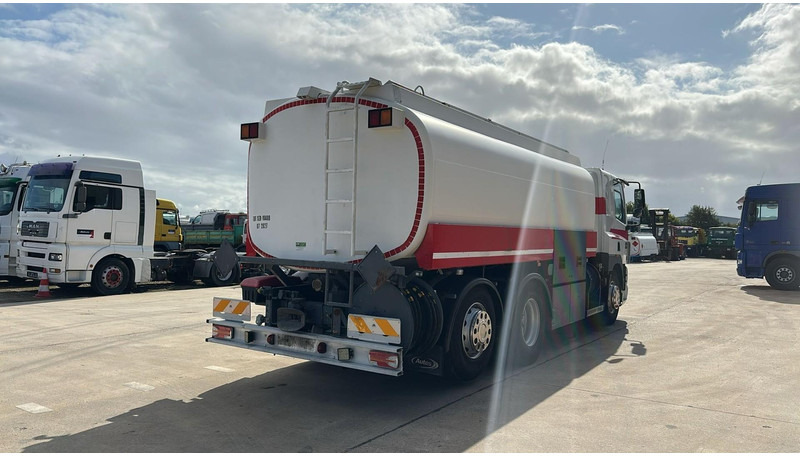 DAF CF 85.430 (20270 LITERS / EURO 3 / TOP CONDITION !!! / PARFAIT ETAT / 6X2 / BOITE MANUELLE) - Tanker truck: picture 5 DAF CF 85.430 (20270 LITERS / EURO 3 / TOP CONDITION !!! / PARFAIT ETAT / 6X2 / BOITE MANUELLE) - Tanker truck: picture 5