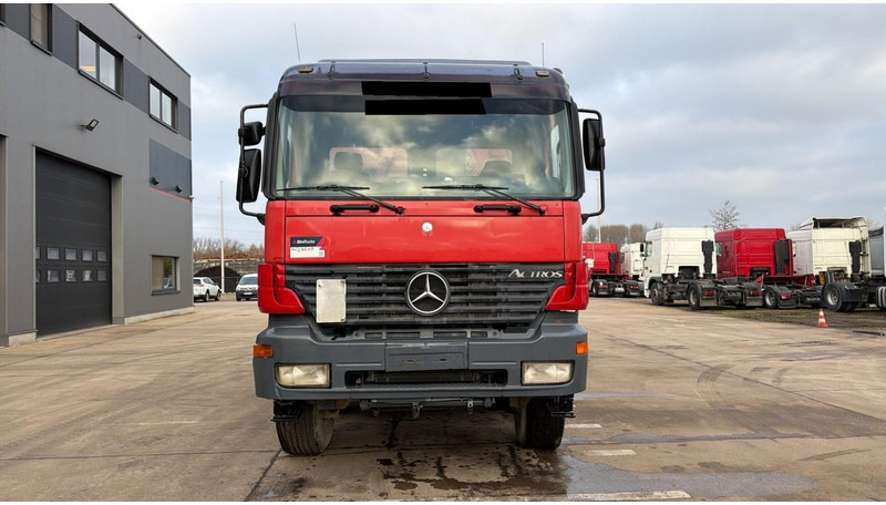 Mercedes-Benz Actros 4148 (EPS / 8X6 / LAMES / GRAND PONT / PROPRE / STEEL SUSP. / BIG AXLE) - Tipper: picture 3 Mercedes-Benz Actros 4148 (EPS / 8X6 / LAMES / GRAND PONT / PROPRE / STEEL SUSP. / BIG AXLE) - Tipper: picture 3