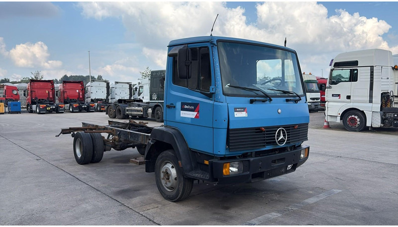 Mercedes-Benz SK 914 (EURO 2 / CHASSIS) - Cab chassis truck: picture 3 Mercedes-Benz SK 914 (EURO 2 / CHASSIS) - Cab chassis truck: picture 3