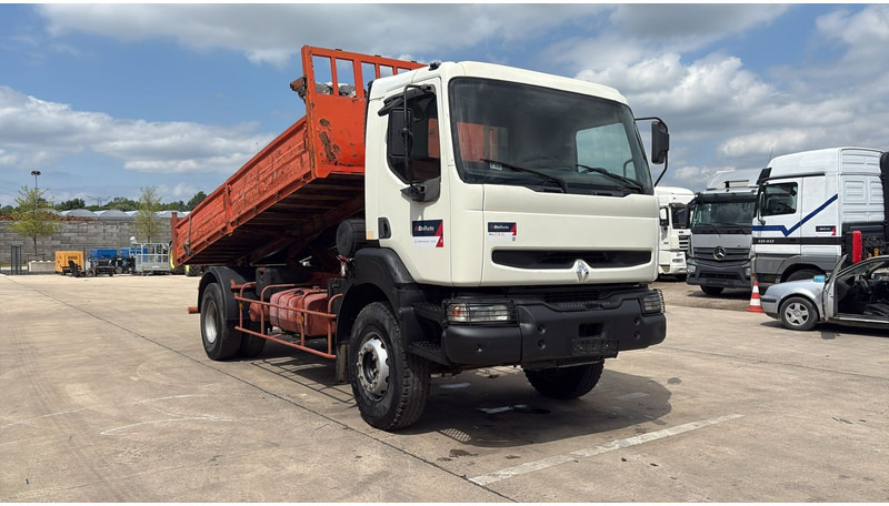 Renault KERAX 340 (BOITE MANUELLE / GRAND PONT / LAMES / MANUAL GEARBOX) - Tipper: picture 3 Renault KERAX 340 (BOITE MANUELLE / GRAND PONT / LAMES / MANUAL GEARBOX) - Tipper: picture 3