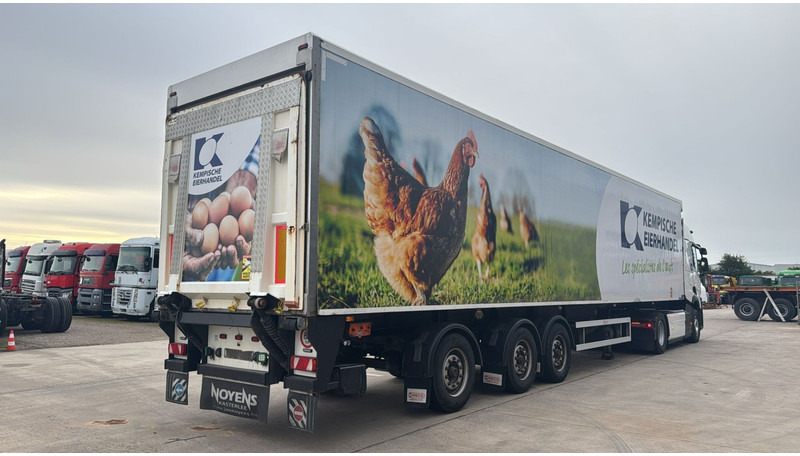 Renders - (CARRIER VECTOR 1950 / BELGIAN TRAILER / LIFT / STEER AXLE / 3276H) - Refrigerated semi-trailer: picture 3 Renders - (CARRIER VECTOR 1950 / BELGIAN TRAILER / LIFT / STEER AXLE / 3276H) - Refrigerated semi-trailer: picture 3