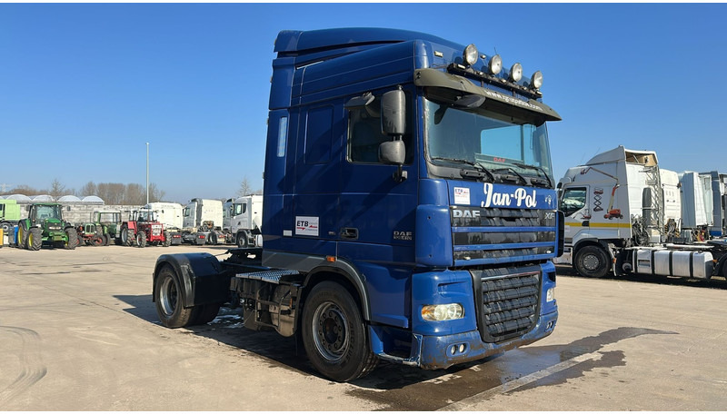 DAF 105 XF 410 (BOITE MANUELLE / MANUAL GEARBOX / GOOD CONDITION) - Tractor unit: picture 3 DAF 105 XF 410 (BOITE MANUELLE / MANUAL GEARBOX / GOOD CONDITION) - Tractor unit: picture 3
