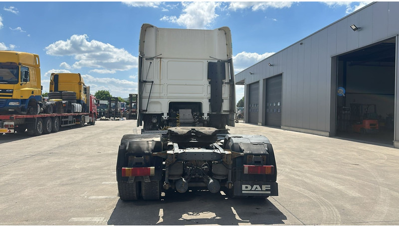 DAF 95 XF 380 (BOITE MANUELLE / EURO 3 / MANUAL GEARBOX / TRES BONNE ETAT) - Tractor unit: picture 5 DAF 95 XF 380 (BOITE MANUELLE / EURO 3 / MANUAL GEARBOX / TRES BONNE ETAT) - Tractor unit: picture 5