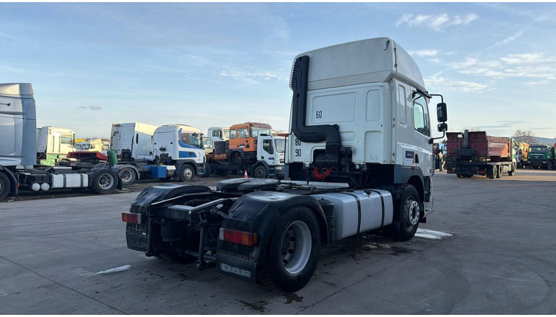 DAF CF 85.430 (EURO 3 / PERFECT CONDITION / CLEAN / AIRCO) - Tractor unit: picture 4 DAF CF 85.430 (EURO 3 / PERFECT CONDITION / CLEAN / AIRCO) - Tractor unit: picture 4