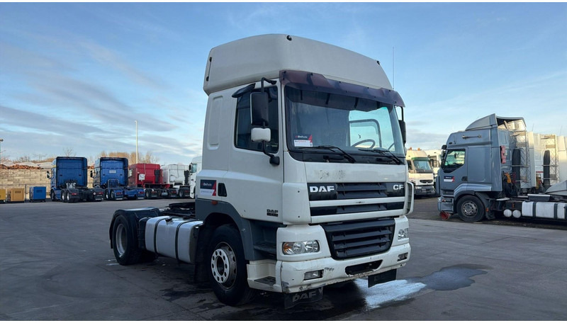 DAF CF 85.430 (EURO 3 / PERFECT CONDITION / CLEAN / AIRCO) - Tractor unit: picture 2 DAF CF 85.430 (EURO 3 / PERFECT CONDITION / CLEAN / AIRCO) - Tractor unit: picture 2