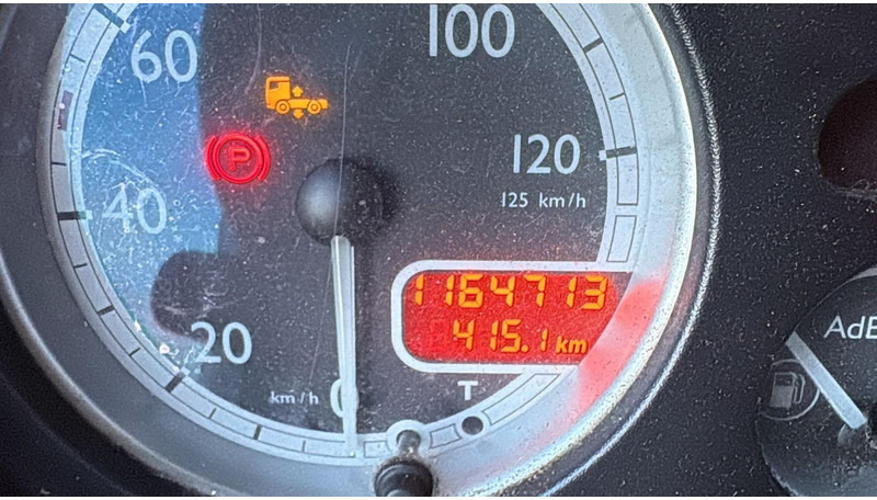 Tractor unit DAF XF 105.460 (BOITE MANUELLE / MANUAL GEARBOX): picture 20