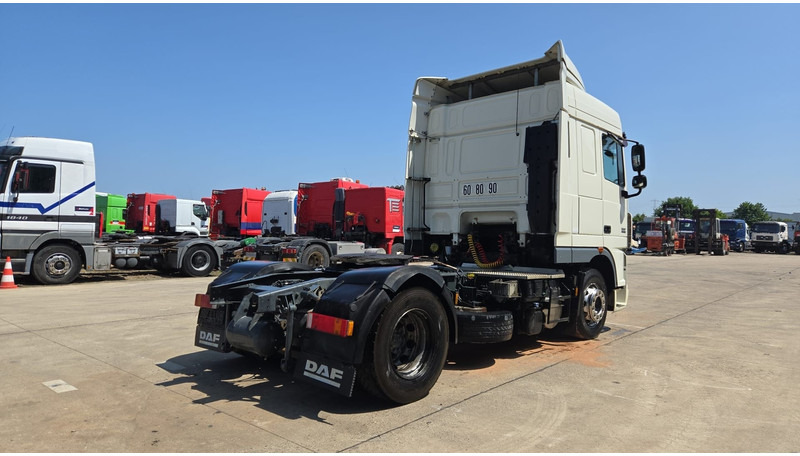 DAF XF 105.460 (BOITE MANUELLE / MANUAL GEARBOX / PROPRE) - Tractor unit: picture 5 DAF XF 105.460 (BOITE MANUELLE / MANUAL GEARBOX / PROPRE) - Tractor unit: picture 5