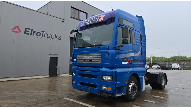 MAN TGA 18.410 (864.000 KM / MANUAL PUMP / MANUAL GEARBOX / RETARDER / POMPE MANUELLE) - Tractor unit: picture 1 MAN TGA 18.410 (864.000 KM / MANUAL PUMP / MANUAL GEARBOX / RETARDER / POMPE MANUELLE) - Tractor unit: picture 1