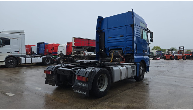 MAN TGA 18.410 (864.000 KM / MANUAL PUMP / MANUAL GEARBOX / RETARDER / POMPE MANUELLE) - Tractor unit: picture 5 MAN TGA 18.410 (864.000 KM / MANUAL PUMP / MANUAL GEARBOX / RETARDER / POMPE MANUELLE) - Tractor unit: picture 5