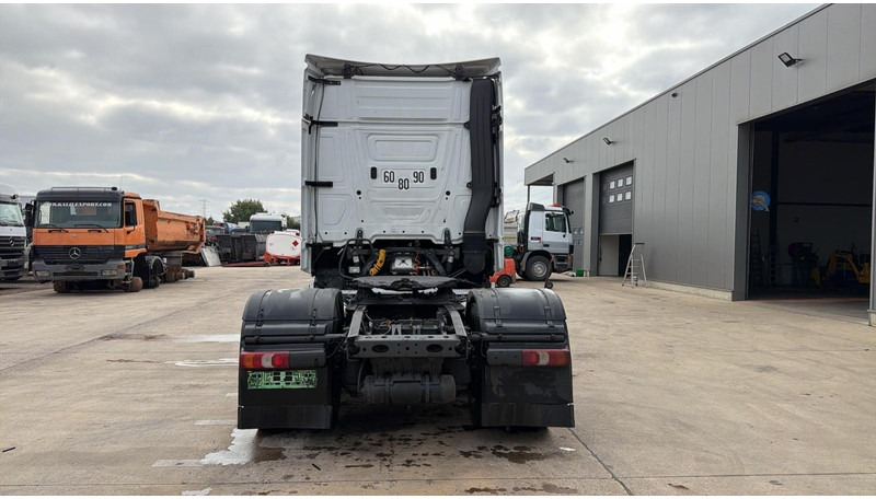Mercedes-Benz Actros 1845 (GOOD CONDITION / PARFAIT ETAT / AIRCO / MP4) - Tractor unit: picture 5 Mercedes-Benz Actros 1845 (GOOD CONDITION / PARFAIT ETAT / AIRCO / MP4) - Tractor unit: picture 5
