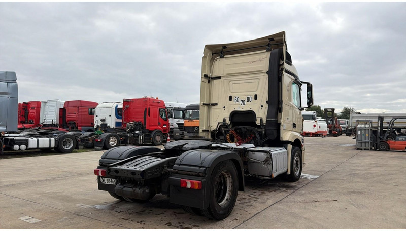 Mercedes-Benz Actros 1845 (PERFECT CONDITION / EURO 5) - Tractor unit: picture 4 Mercedes-Benz Actros 1845 (PERFECT CONDITION / EURO 5) - Tractor unit: picture 4