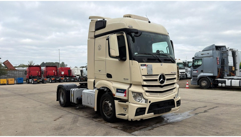 Mercedes-Benz Actros 1845 (PTO / PERFECT CONDITION / POMPE HYDRAULIQUE) - Tractor unit: picture 2 Mercedes-Benz Actros 1845 (PTO / PERFECT CONDITION / POMPE HYDRAULIQUE) - Tractor unit: picture 2