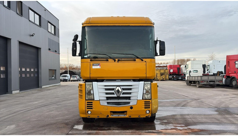 Renault AE 440 Magnum E-tech (BOITE MANUELLE / MANUAL GEARBOX) - Tractor unit: picture 2 Renault AE 440 Magnum E-tech (BOITE MANUELLE / MANUAL GEARBOX) - Tractor unit: picture 2