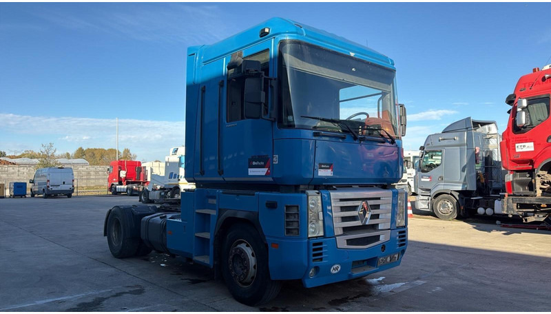 Renault AE 440 Magnum E-tech (PARFAIT ETAT / BOITE MANUELLE / MANUAL GEARBOX / PROPRE) - Tractor unit: picture 2 Renault AE 440 Magnum E-tech (PARFAIT ETAT / BOITE MANUELLE / MANUAL GEARBOX / PROPRE) - Tractor unit: picture 2