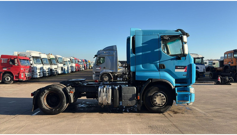 Renault Premium 450 DXI (PTO / HYDRAULIQUE / RETARDER / GOOD CONDITION / BONNE ETAT) - Tractor unit: picture 3 Renault Premium 450 DXI (PTO / HYDRAULIQUE / RETARDER / GOOD CONDITION / BONNE ETAT) - Tractor unit: picture 3