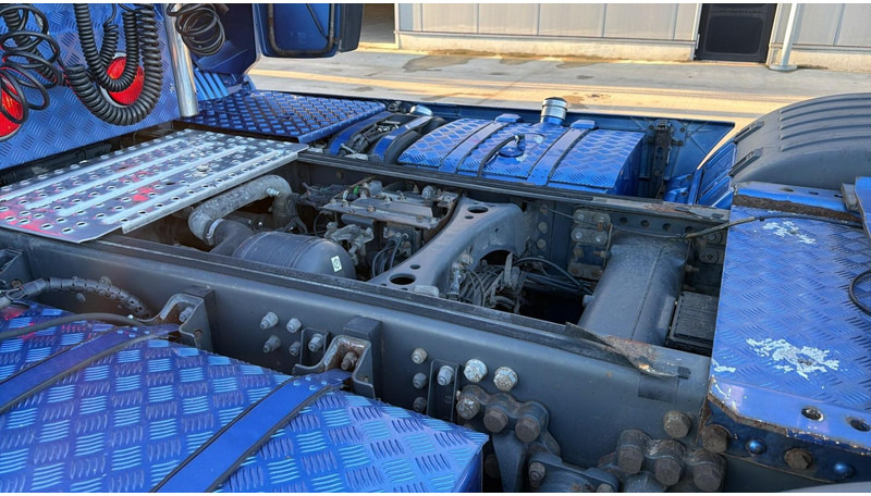 Tractor unit Scania r560 (EURO 5 / MANUAL GEARBOX / 6X2 / BELGIAN TRUCK / PERFECT CONDITION / FULL AIR / RETARDER): picture 15